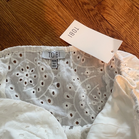 Tobi white crochet romper size medium - Picture 3 of 3